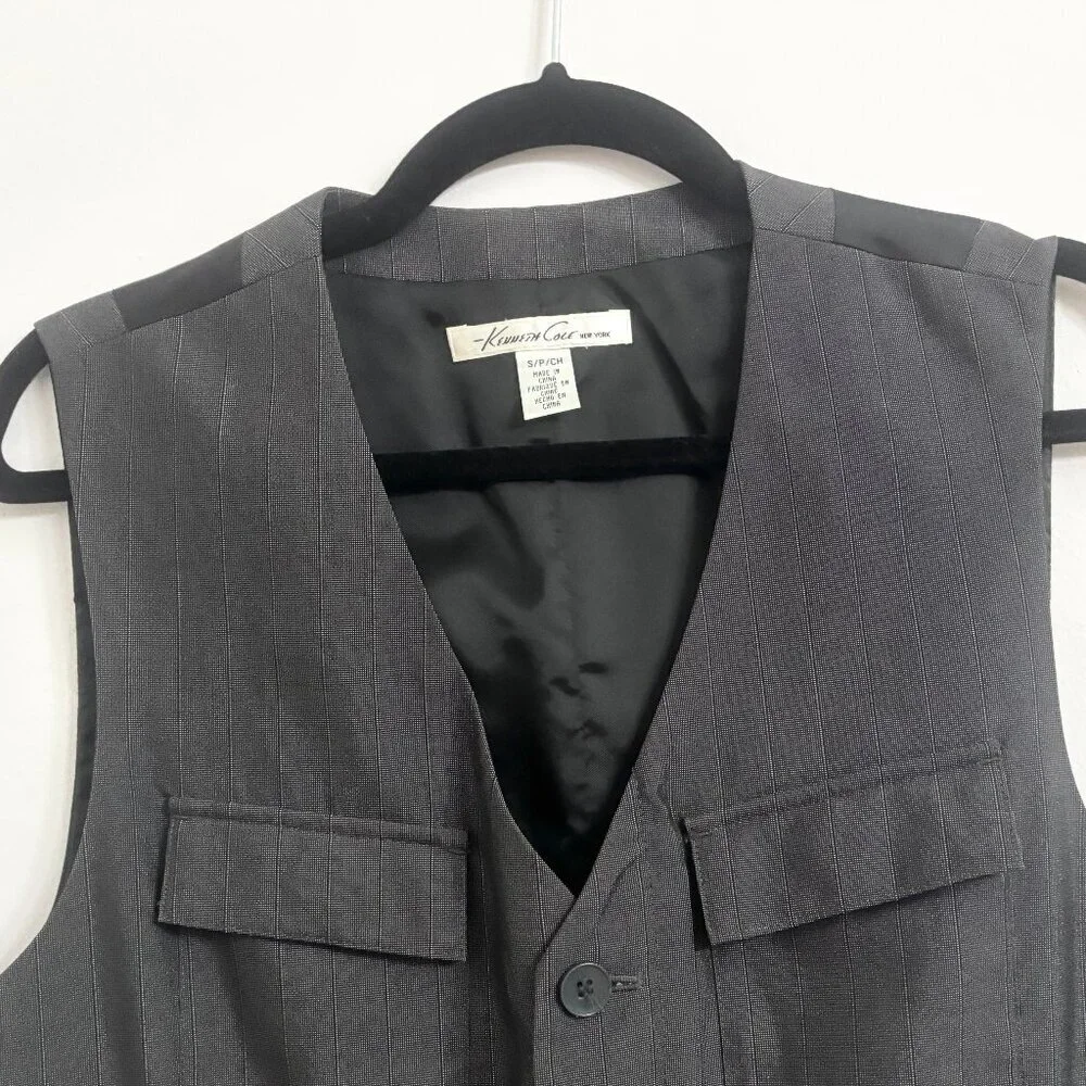 EUC Kenneth Cole Charcoal Gray Formal Vest - sz Small